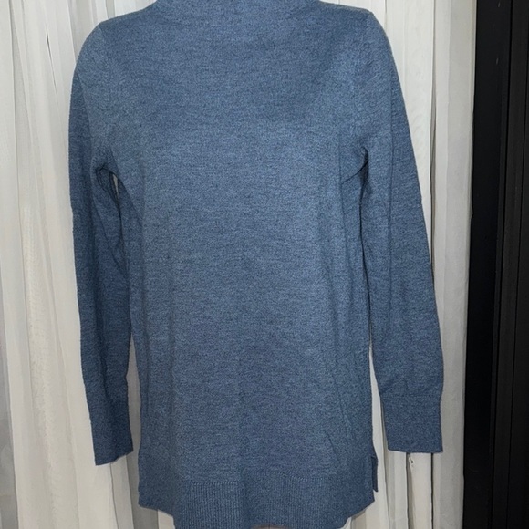LOFT Blue Relaxed Long Sleeve Mandarin Collar Hoodie - Picture 3 of 7